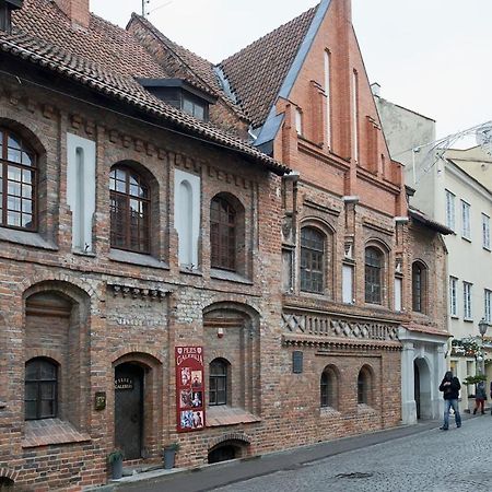 Cozy Apartment In Gothic Style House In The Heart Of The Old Town VNO Exterior foto